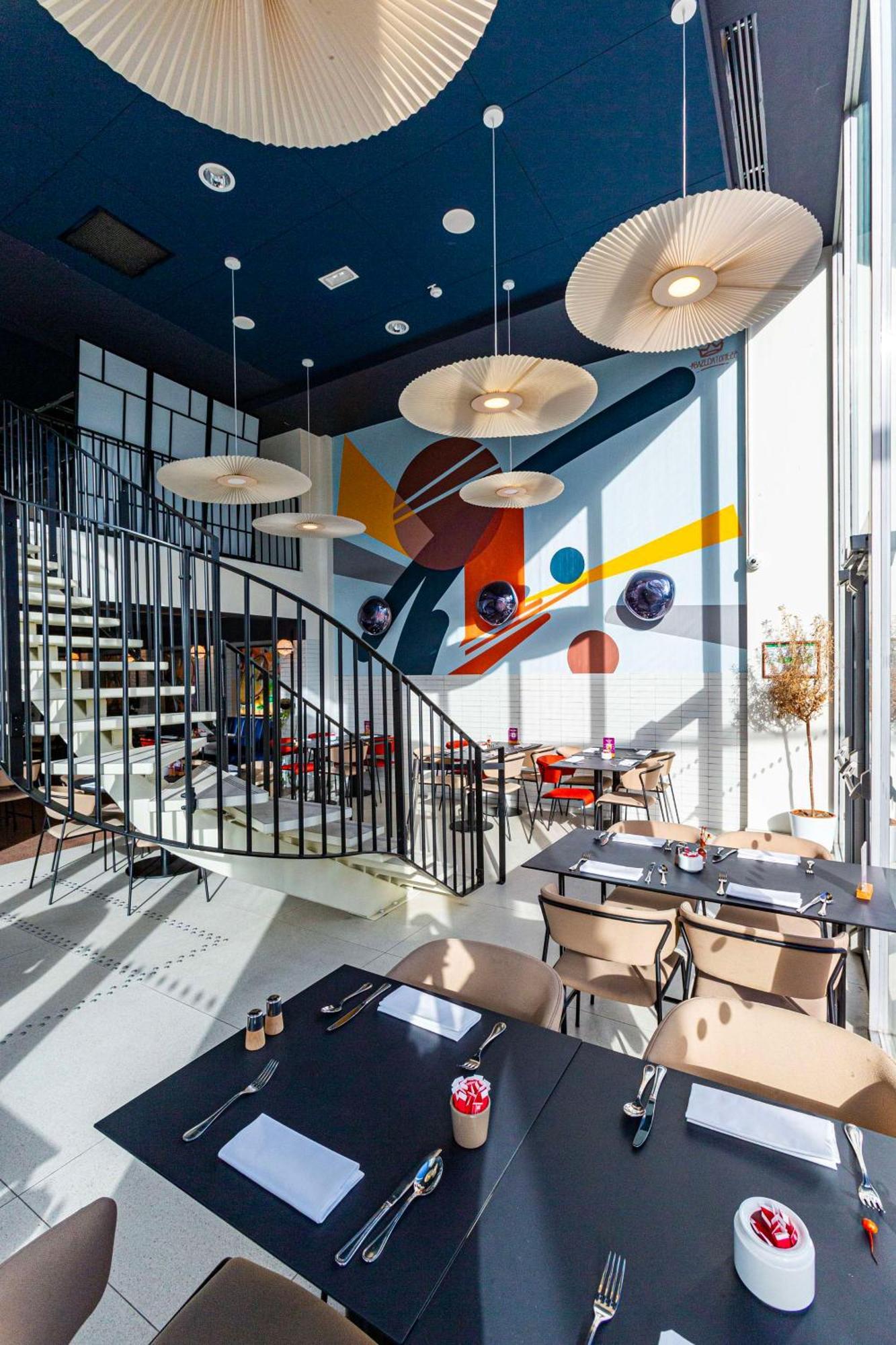 Hilton Lille Hotel Exterior photo
