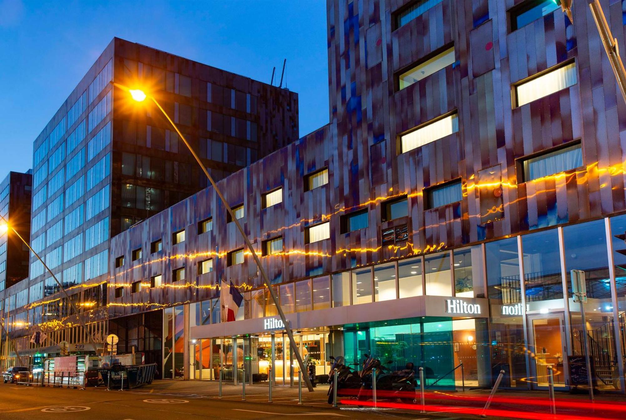 Hilton Lille Hotel Exterior photo