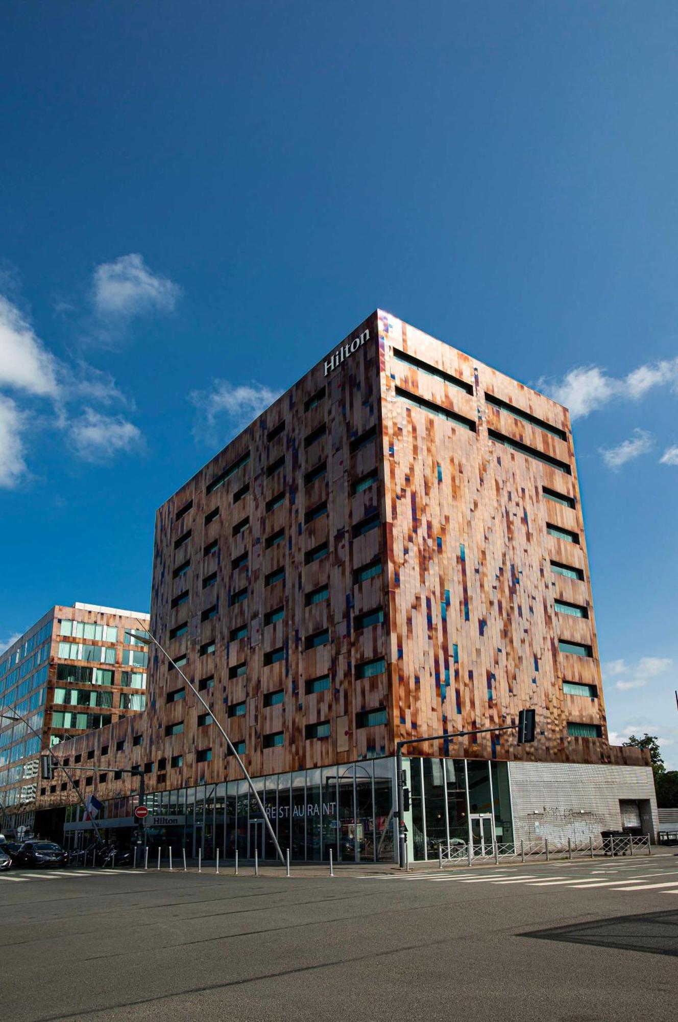 Hilton Lille Hotel Exterior photo