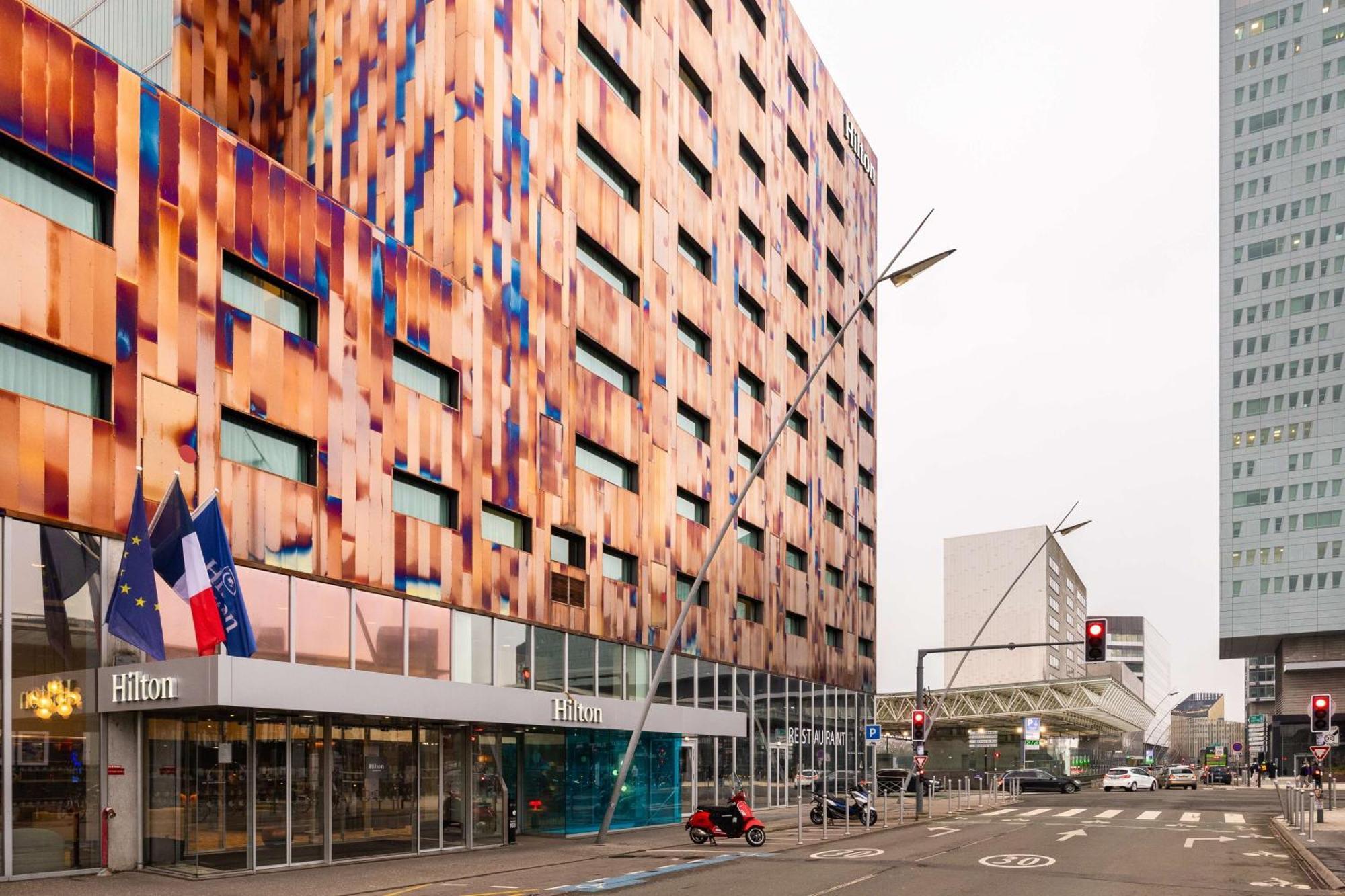 Hilton Lille Hotel Exterior photo